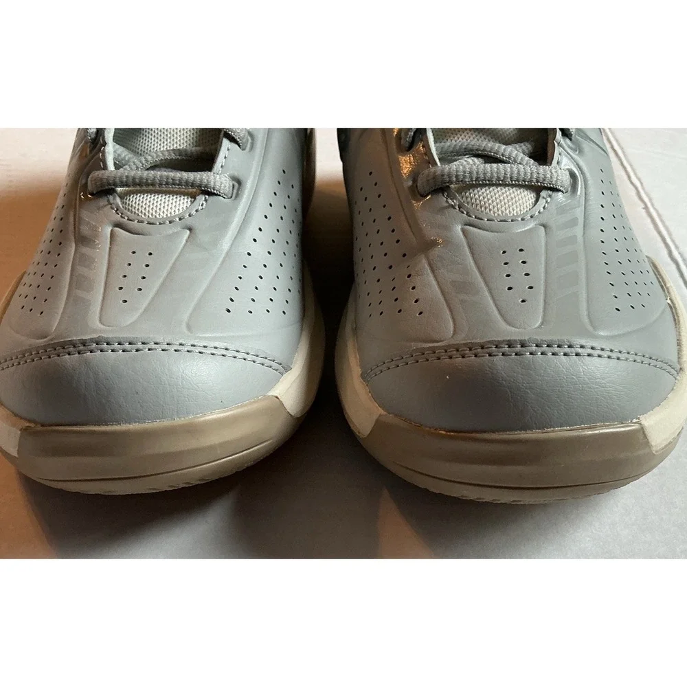 New Balance 696 Women's Tennis Shoes Gray ( WCH696G5 ) Athletic Sneakers Size 8B - Picture 6 of 10